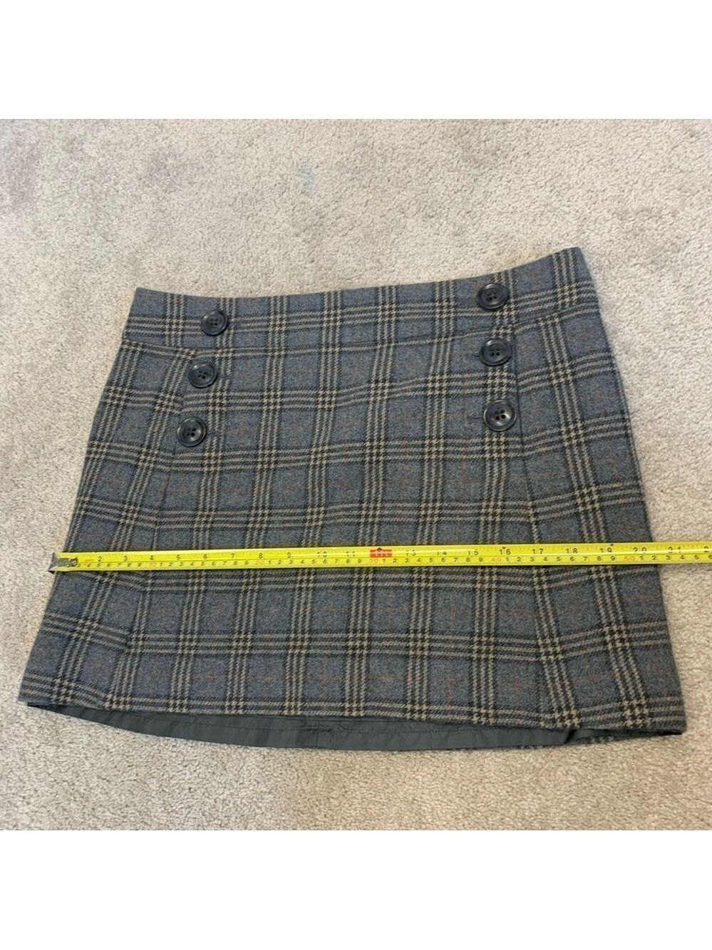 GAP gray brown wool plaid check button detail miniskirt Sz 8 - Picture 13 of 14